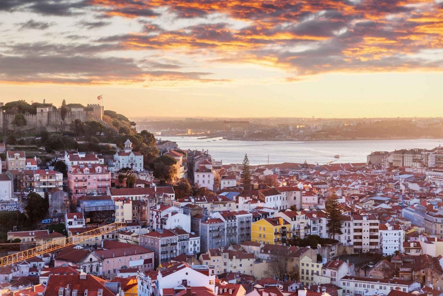 Discover Lisbon: Tuk Tuk Tour
