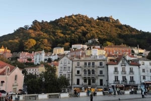 Discover Sintra and Cascais in a Portuguese 4WD
