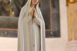 Upptäck Portugals charm, Mira de Aire-grottan, Fátima, Nazaré och Obidos