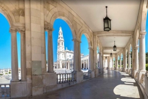 Upptäck Portugals charm, Mira de Aire-grottan, Fátima, Nazaré och Obidos