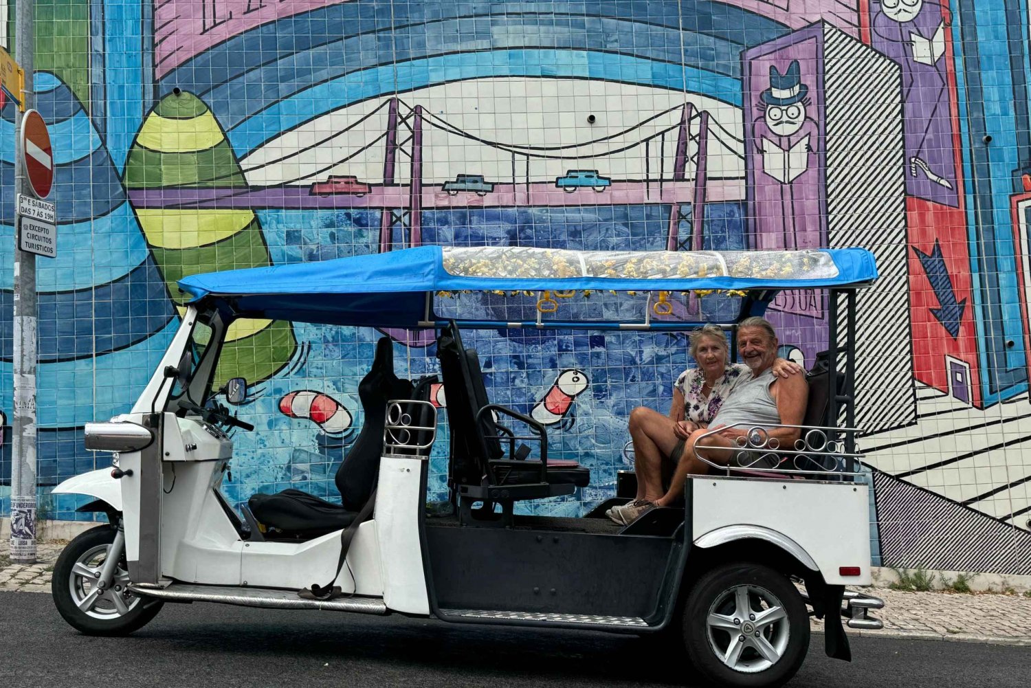 City Highlights Eco Tuk Tours