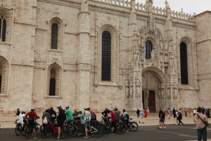 Explore Belém and Monsanto