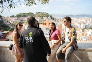 Utforska Lissabon på en tuktuk-tur: historia och utsiktsplatser