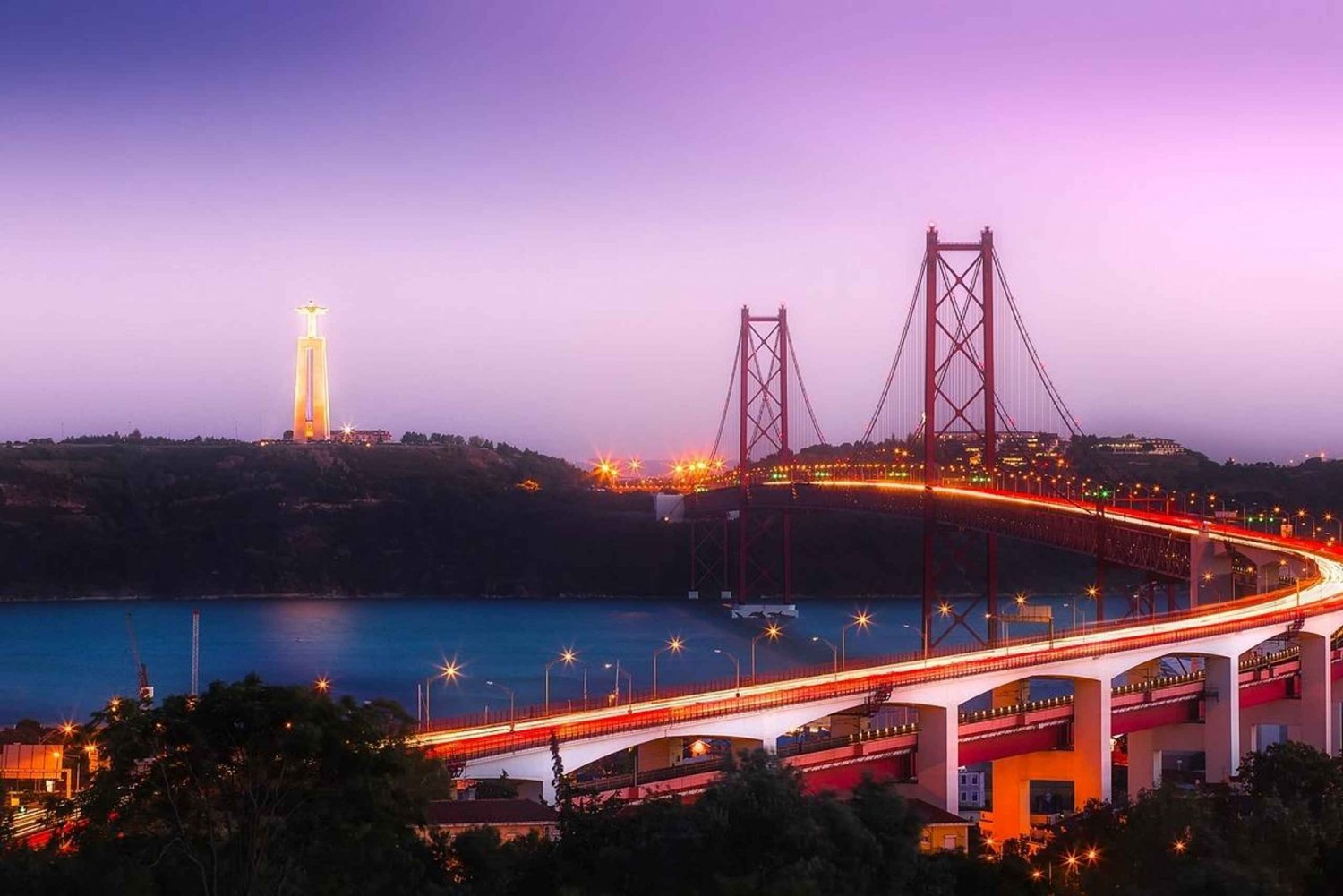 Explore Lisbon: Best of the City in a half day Tour