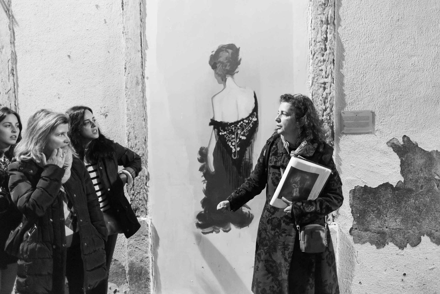 Fado: Musikalischer Rundgang mit Essen & Live-Show