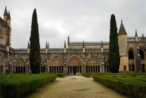 Fátima, Batalha & Alcobaça: The Complete Cultural Experience