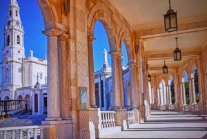 From Lisbon: Fátima, Nazaré & Óbidos Special Van Tour