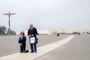 Fátima, Óbidos and the Atlantic Coast Day Tour from Lisbon