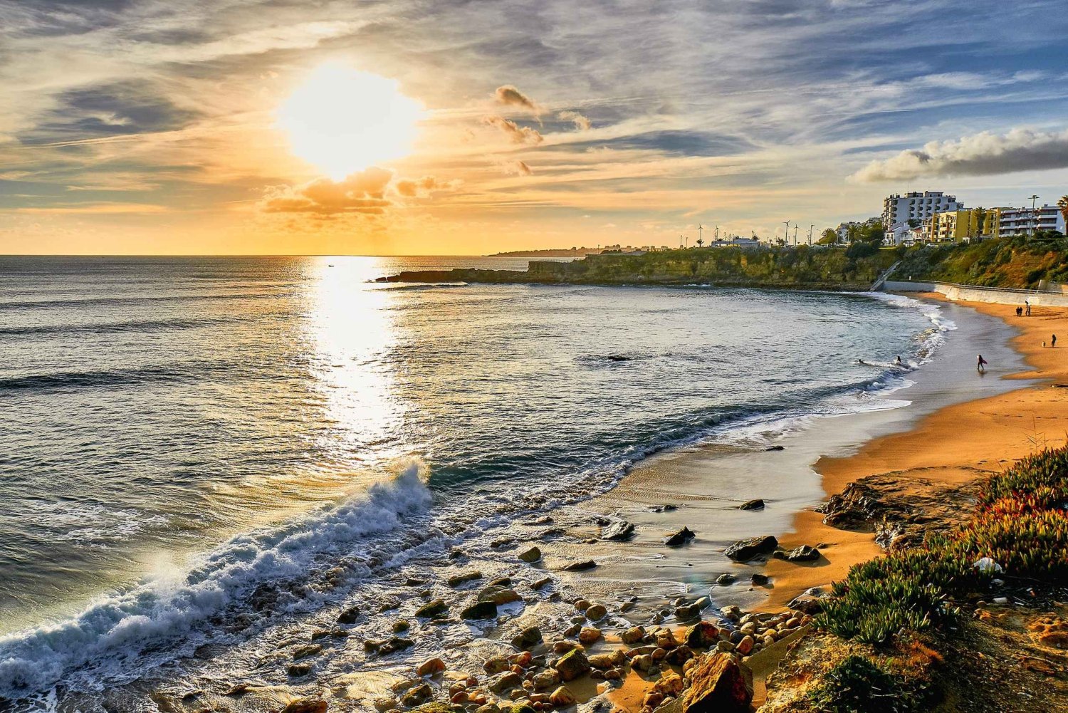 From Lisbon: Cascais Estoril Beach & Wine Pass