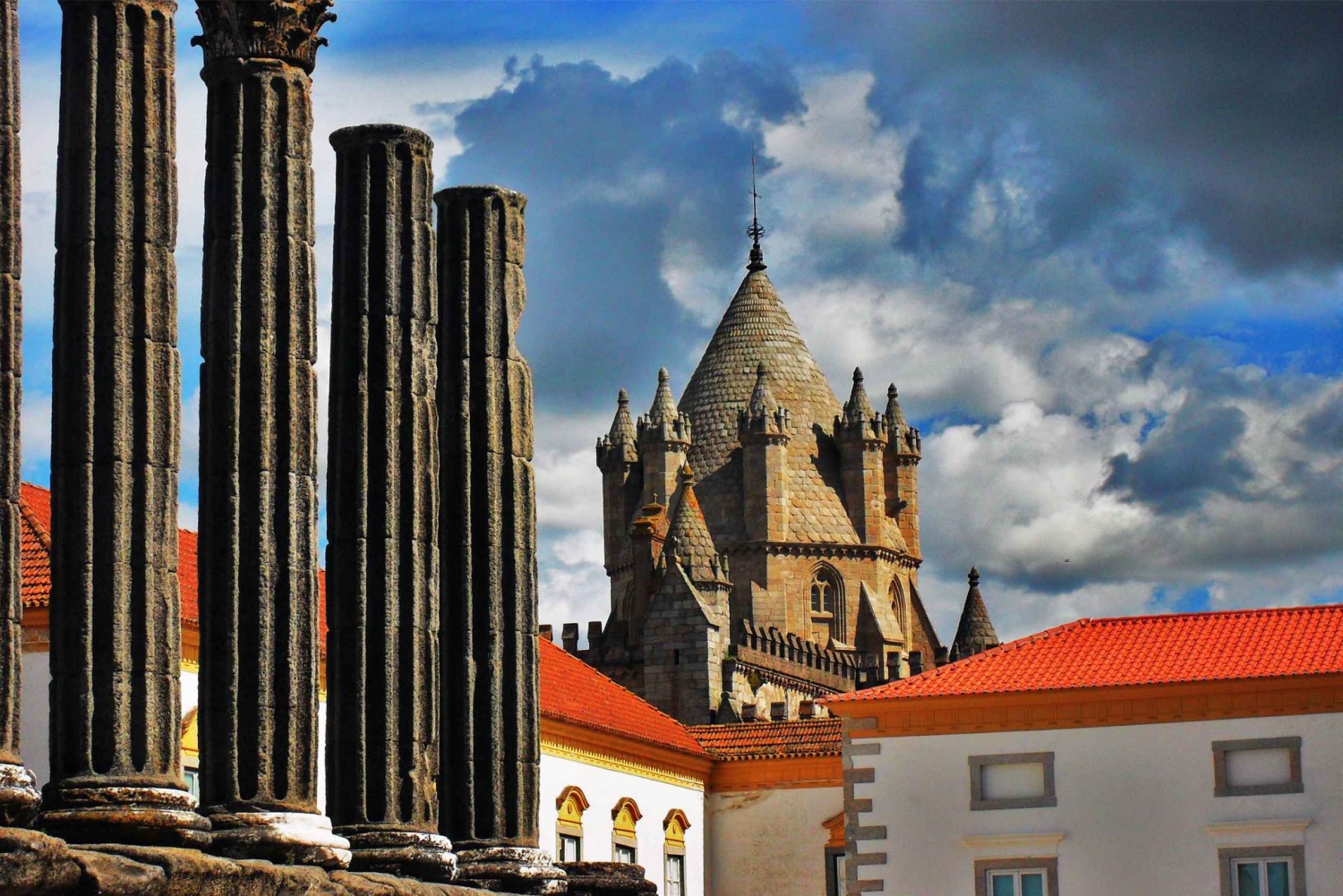 From Lisbon: Evora Private Day Trip with Wine Tasting