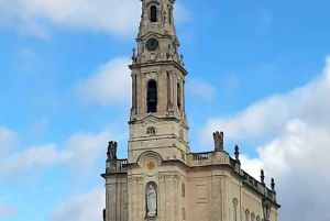 From Lisbon: Fátima, Nazaré, and Óbidos Guided Tour