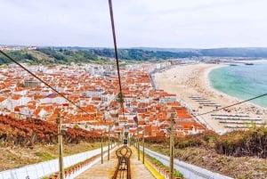 Lissabon: dagtrip naar Fátima, Óbidos en Nazaré + proeverij van ginja