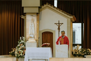 Desde Lisboa: Santuario de Fátima y Aldea de los Pastorcitos