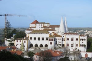 From Lisbon: Full-Day Guided Tour to Sintra