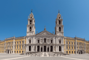 Depuis Lisbonne : Palais de Mafra et Ericeira - Patrimoine et côte portugaise