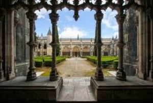 From Lisbon: Medieval Tour, Batalha, Tomar, Alcobaça, Óbidos