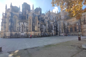 From Lisbon: Medieval Tour, Batalha, Tomar, Alcobaça, Óbidos