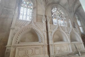 From Lisbon: Medieval Tour, Batalha, Tomar, Alcobaça, Óbidos