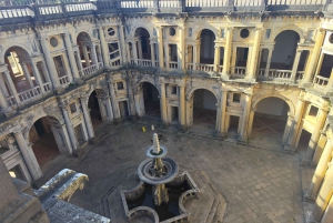 Fra Lissabon: Middelalderrundtur, Batalha, Tomar, Alcobaça, Óbidos