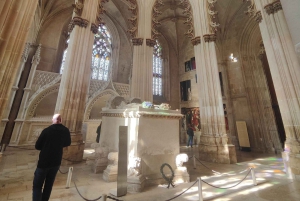 Fra Lissabon: Middelalderrundtur, Batalha, Tomar, Alcobaça, Óbidos