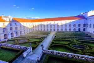 Fra Lissabon: Middelalderrundtur, Batalha, Tomar, Alcobaça, Óbidos