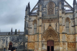 Fra Lissabon: Middelalderrundtur, Batalha, Tomar, Alcobaça, Óbidos
