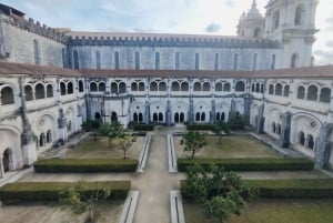 Fra Lissabon: Middelalderrundtur, Batalha, Tomar, Alcobaça, Óbidos