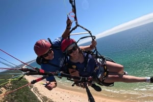 From Lisbon: Paragliding Flight with Transfers