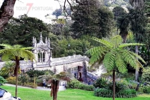 Lisbon: Pena Palace, Moorish Castle, Qta. Regaleira & Sintra