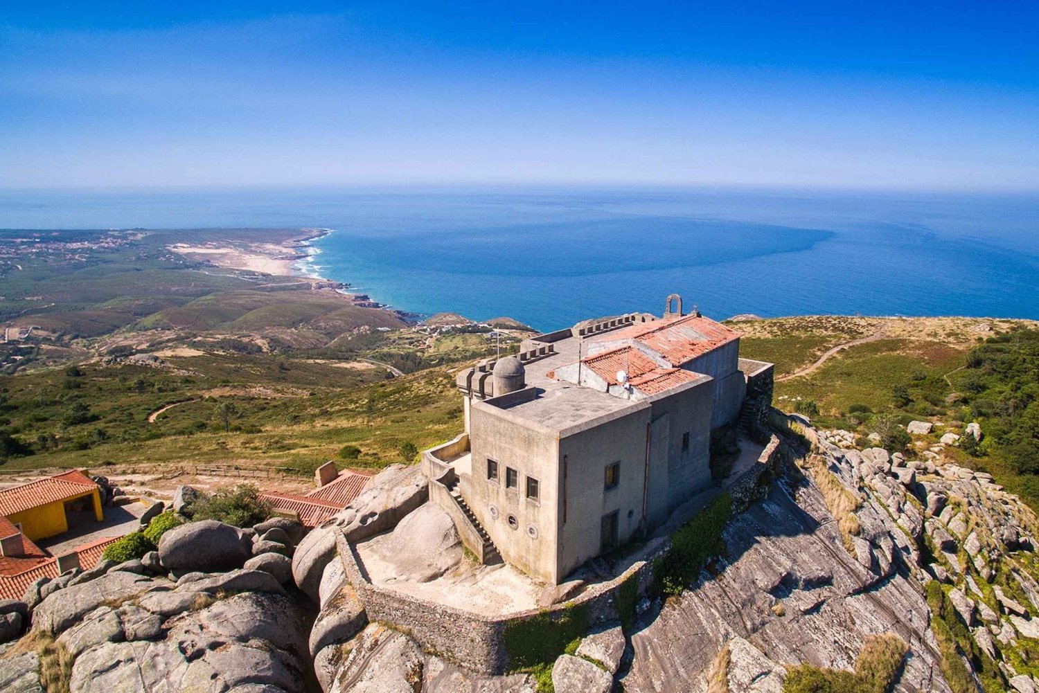 From Lisbon: Pena, Regaleira, Peninha, Adraga & Coastline