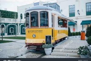 From Lisbon: Shuttle to Freeport Lisboa Fashion Outlet