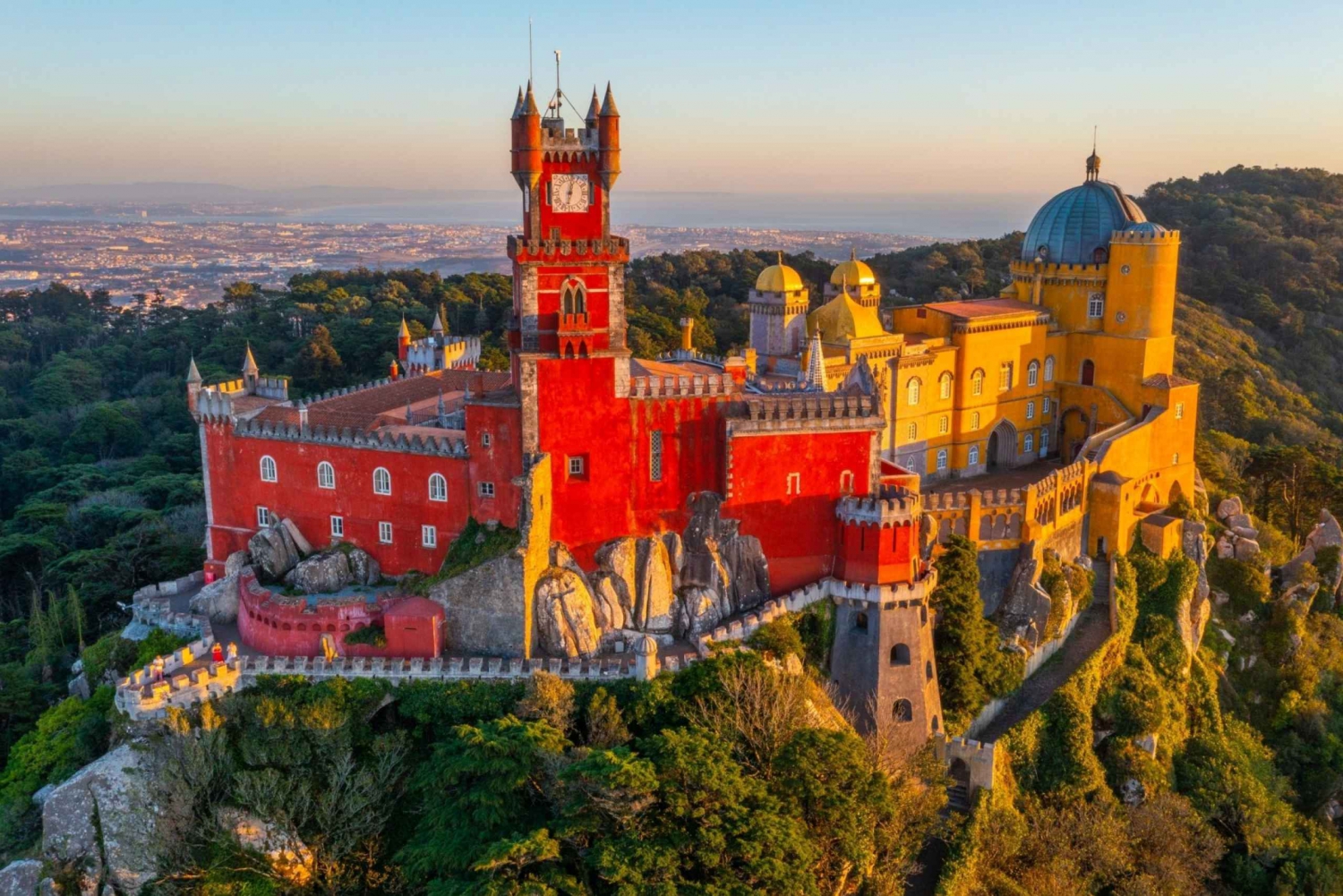 Lisbon: Sintra, Pena Palace, Cabo da Roca & Cascais Day Trip