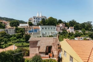 From Lisbon: Sintra & Cascais Small Group Tour with Tickets