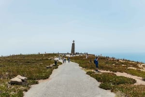 From Lisbon: Sintra & Cascais Small Group Tour with Tickets