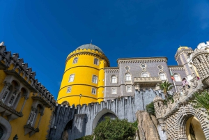 Ab Lissabon: Sintra-Halbtagestour mit Tickets für den Pena-Palast