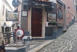 Från Lissabon: Sintra National Palace och byn & Cascais