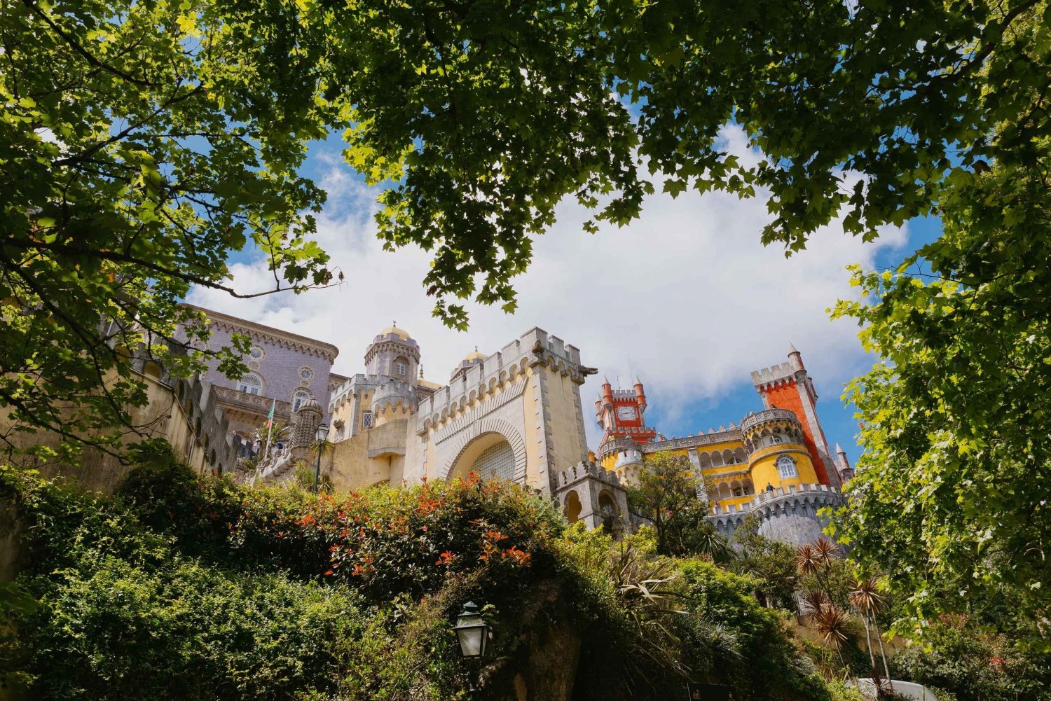 From Lisbon: Sintra, Pena Palace, Cascais and Wine Tasting