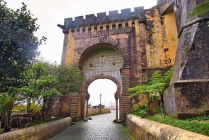 Lisbon: Sintra, Roca, Pena Palace, Quinta da Regaleira Tour