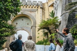 Vanuit Lissabon: Sintra-tour - Pena, Regaleira en Monserrate
