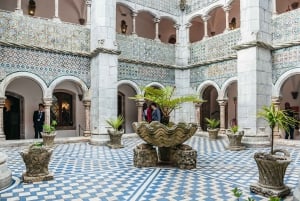 Vanuit Lissabon: Sintra-tour - Pena, Regaleira en Monserrate