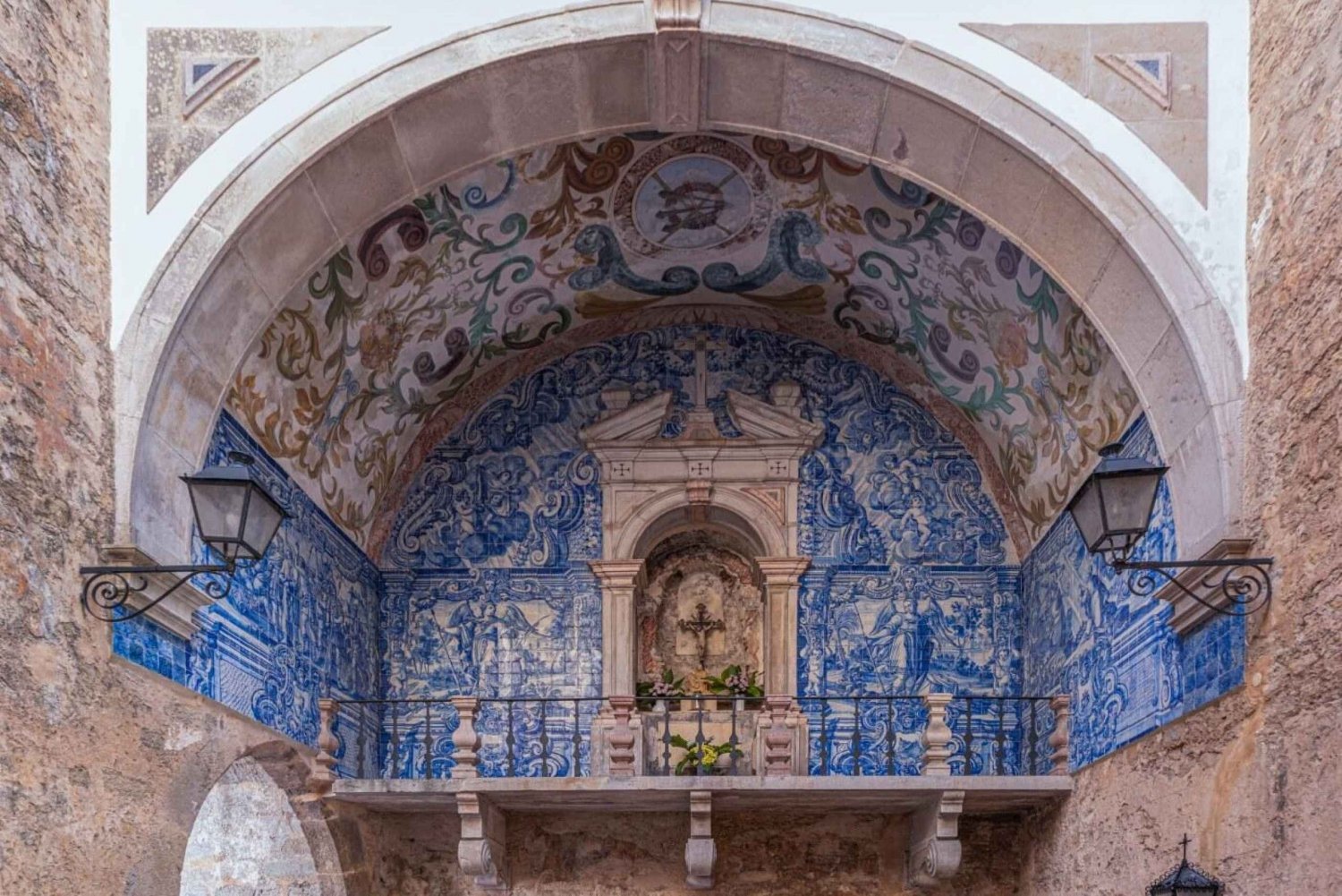 Da Lisbona: Trasferimento a Porto con fermate fino a 3 città