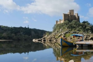 De Lisboa: Visita a Tomar, Convento de Cristo e Castelo de Almourol