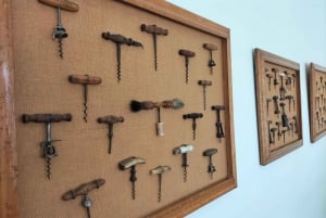 Weinkeller, Verkostungen und 4WD-Weinberge: Halbtagesausflug von Lissabon