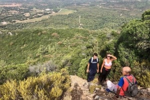 Hiking Tour to the highest point of Arrábida Mountain