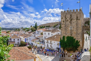 Full-day private tour to medieval Óbidos and Nazaré village
