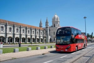Lisboa: ônibus hop-on hop-off e barco com ingresso para o Oceanário