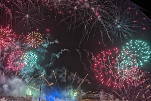 Lisbonne : Sortie en bateau privée pour un Nouvel An éblouissant (2h30)