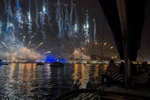 Lisbonne : Sortie en bateau privée pour un Nouvel An éblouissant (2h30)