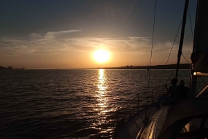 Lisboa: Day and Sunset Tour on the Tagus River