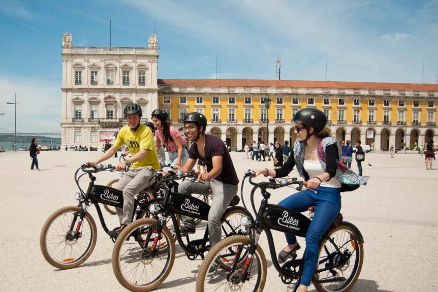 Lisbon: 2.5-Hour Hills Tour by Electric Bike